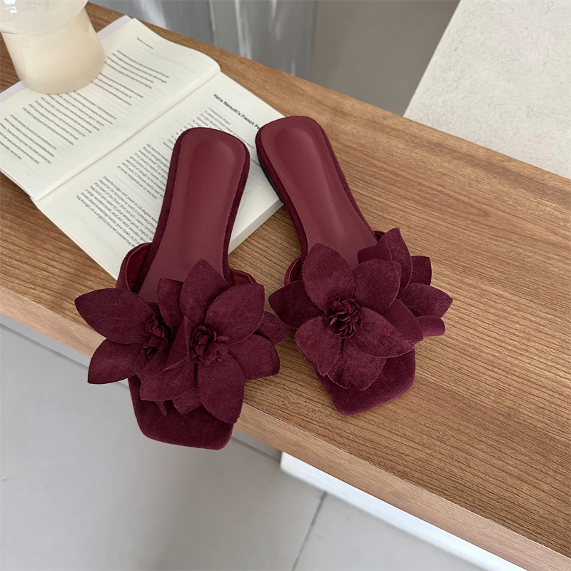 2024 New Fashion Flat Slippers - Image 5
