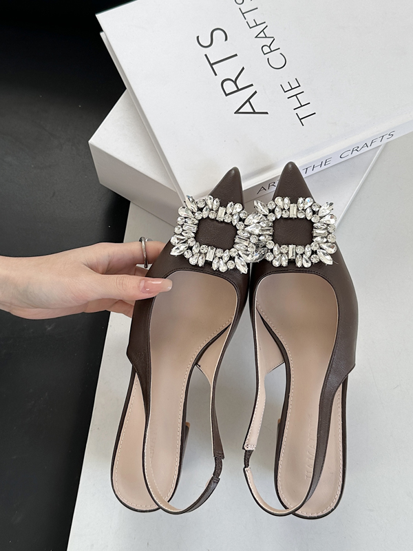 2025 Spring New French Pointed Toe Low Cut Rhinestone Slip-On Closed Toe Sandals Chunky Heel Women's Shoes - Image 4