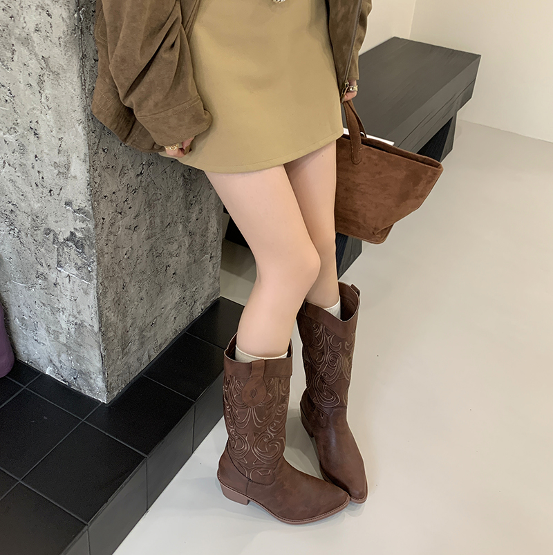 2025 New Pointed Toe High Heel Boots Chunky Heel Western Cowboy Boots Embroidery Sleeve Knight Boots Fashion Retro - Image 2